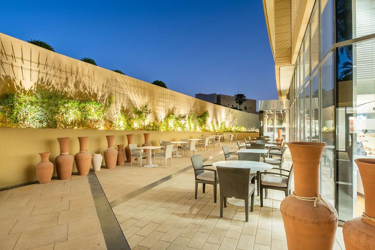 Radisson Blu Hotel & Residence, Riyadh Diplomatic Quarter Kültér fotó